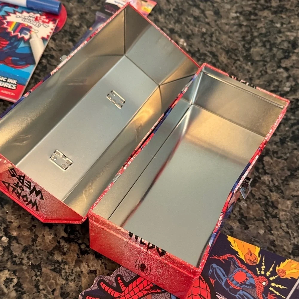 Spider-Man Marvel kids interactive game watch & decor and Party Supplies Set NWT